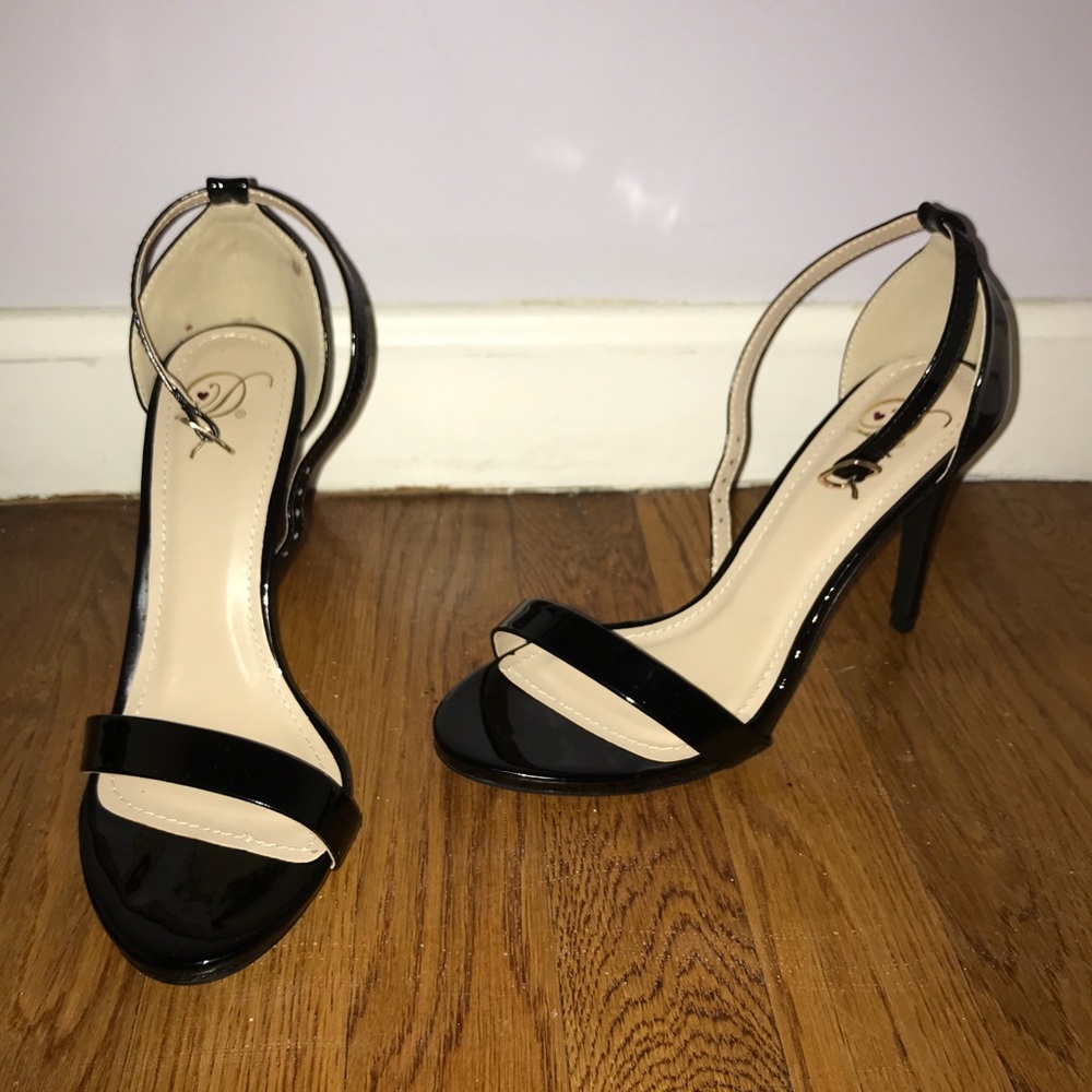Black strappy heels